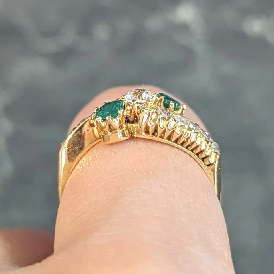 1.08 CTW Emerald Diamond 18 Karat Yellow Gold Vintage Bypass Ring