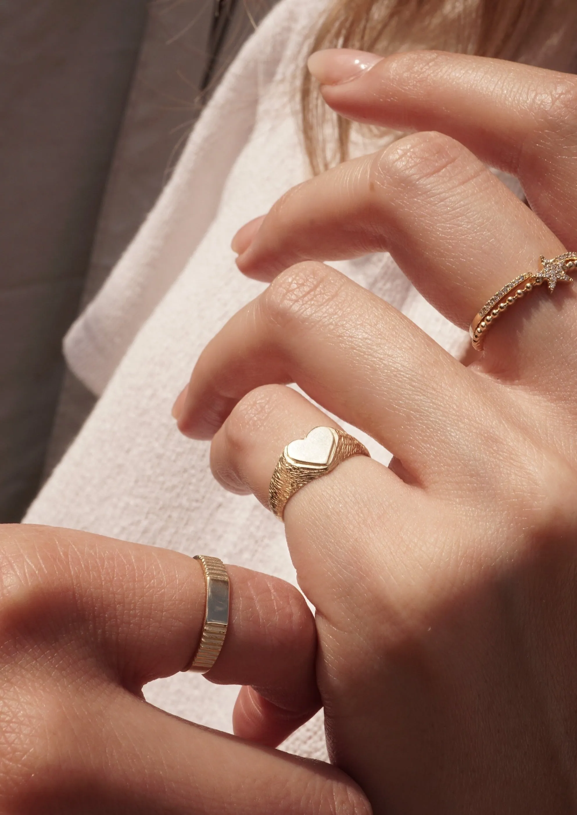 14k Gold Heart Zebra Pinky