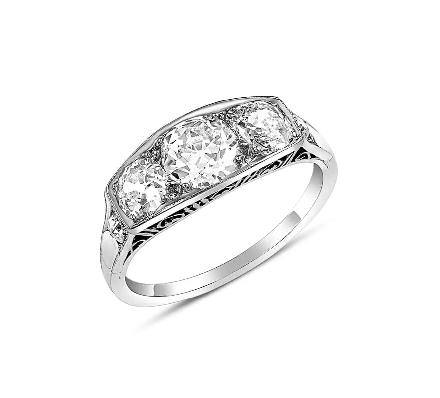 18k White Gold Estate 1921 Mine Cut Diamond Ring