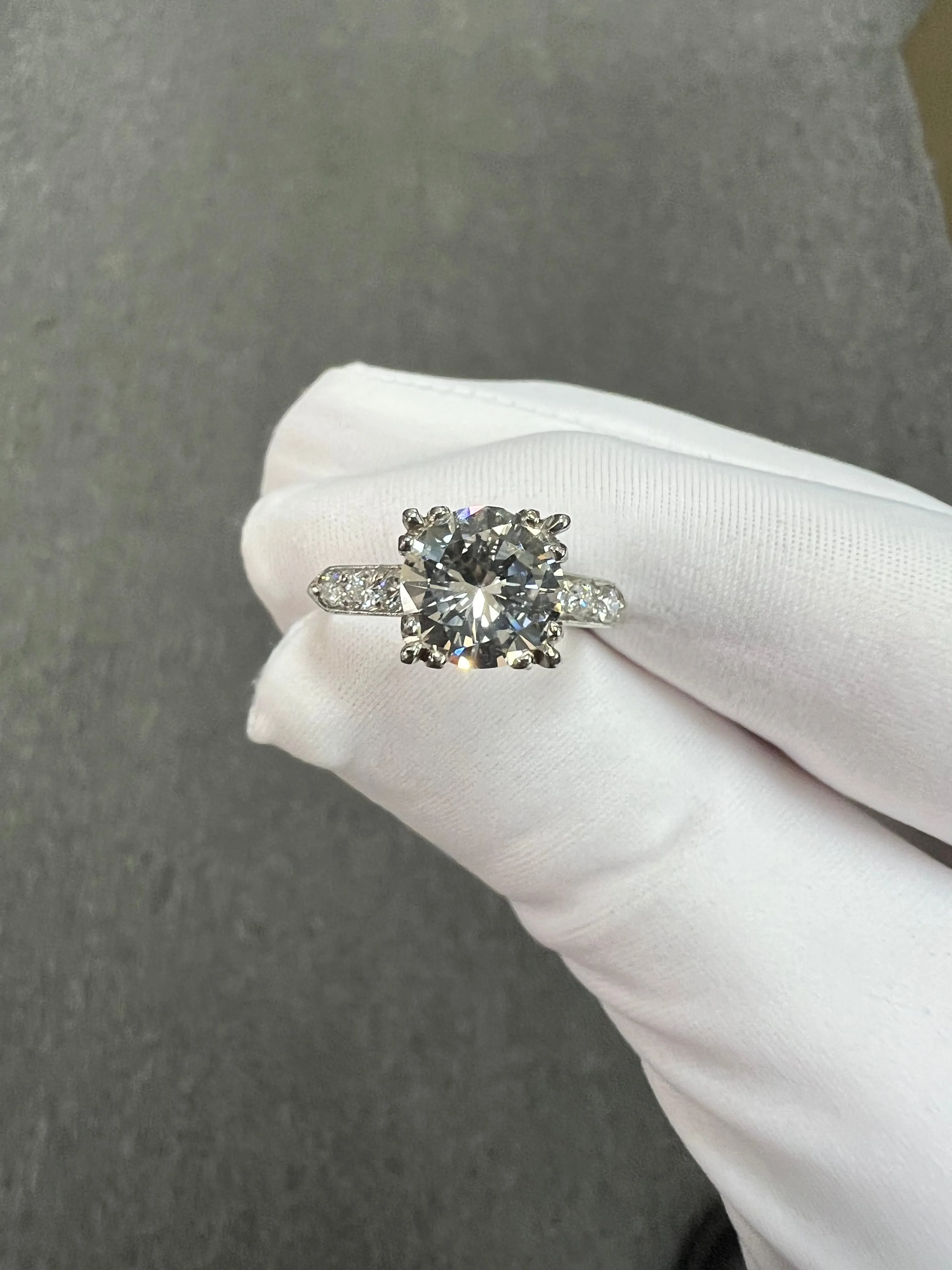 1950s GIA 2.42 Carats Diamond Platinum Engagement Ring
