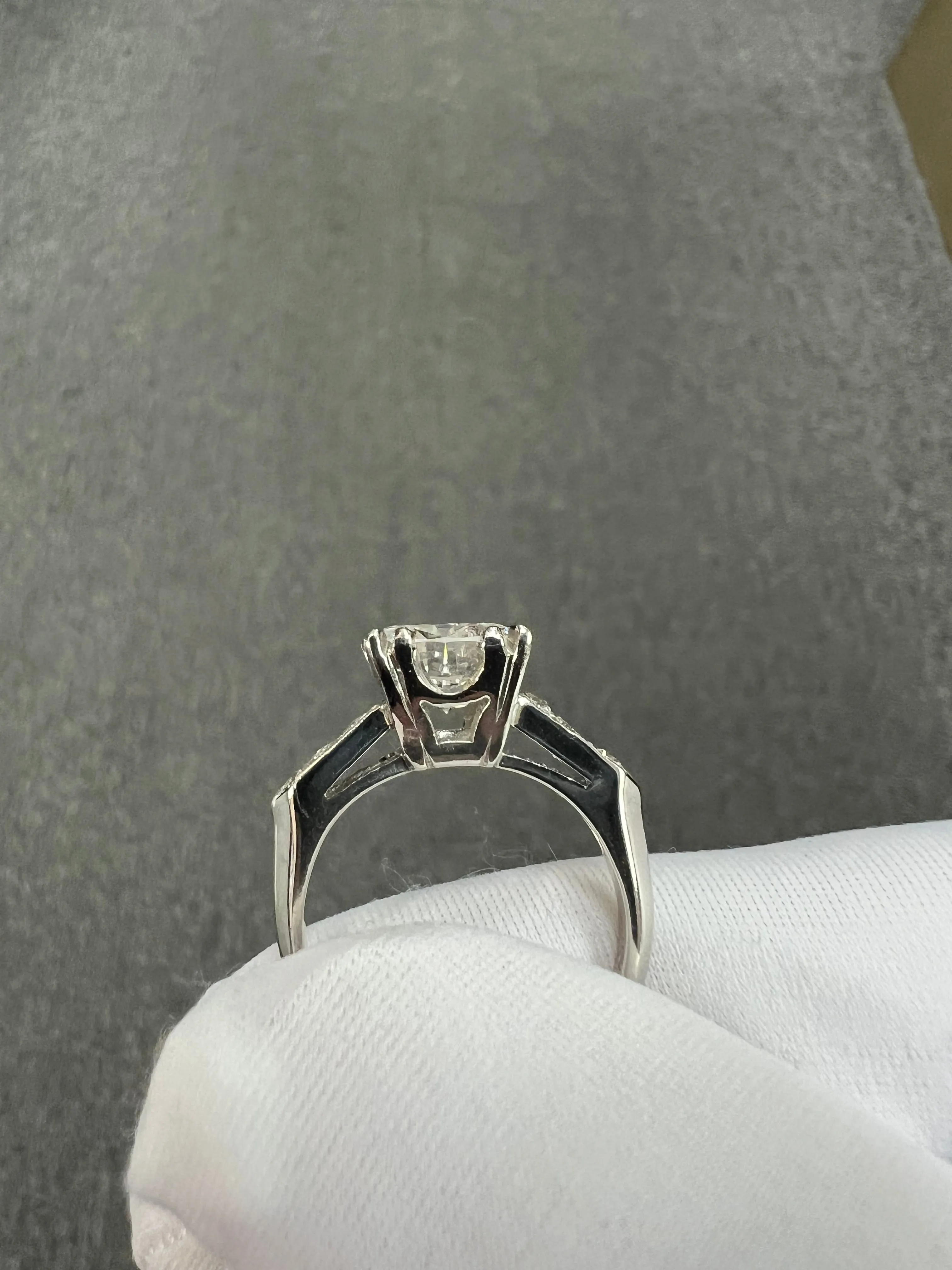 1950s GIA 2.42 Carats Diamond Platinum Engagement Ring