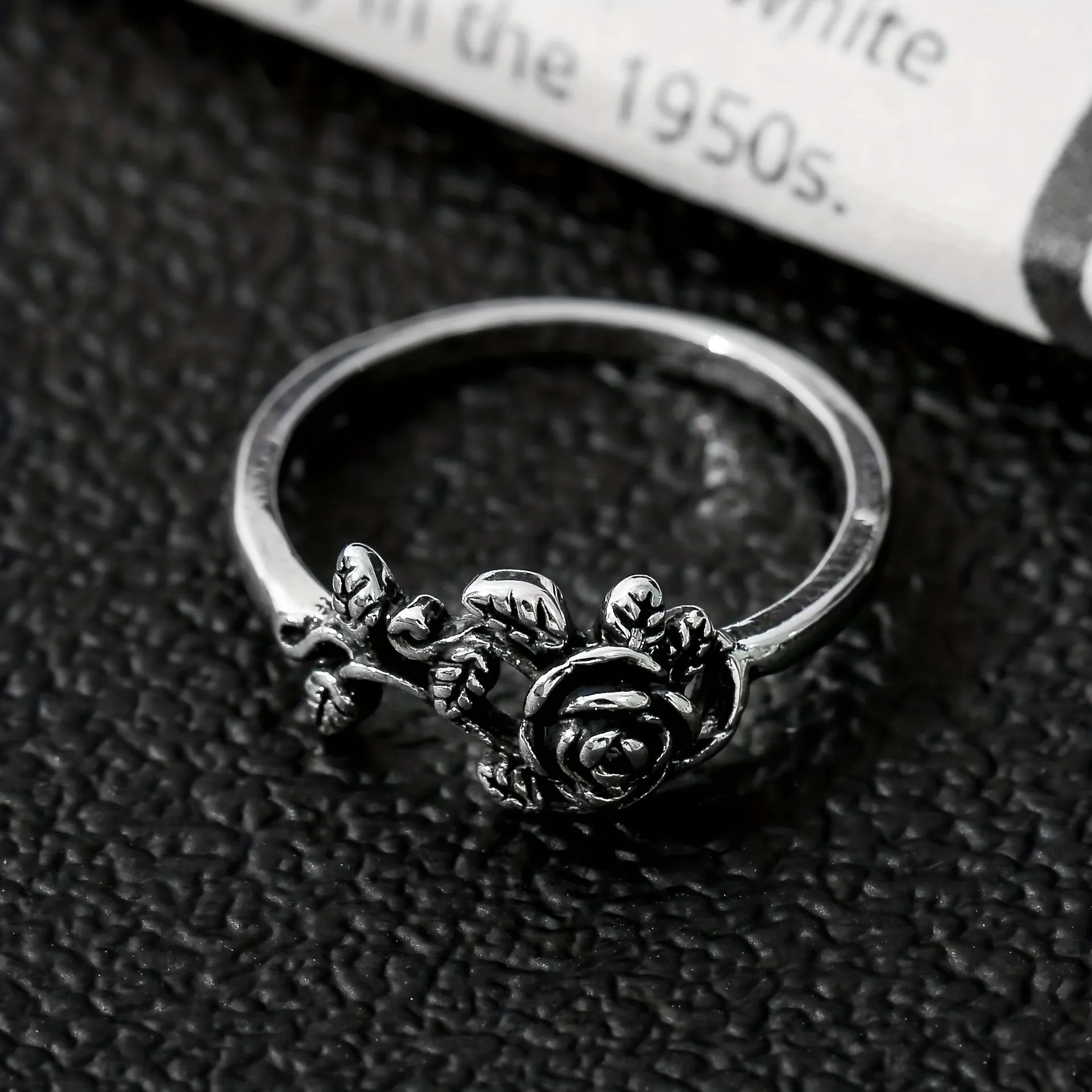 1pc Men's Retro Rose Rings