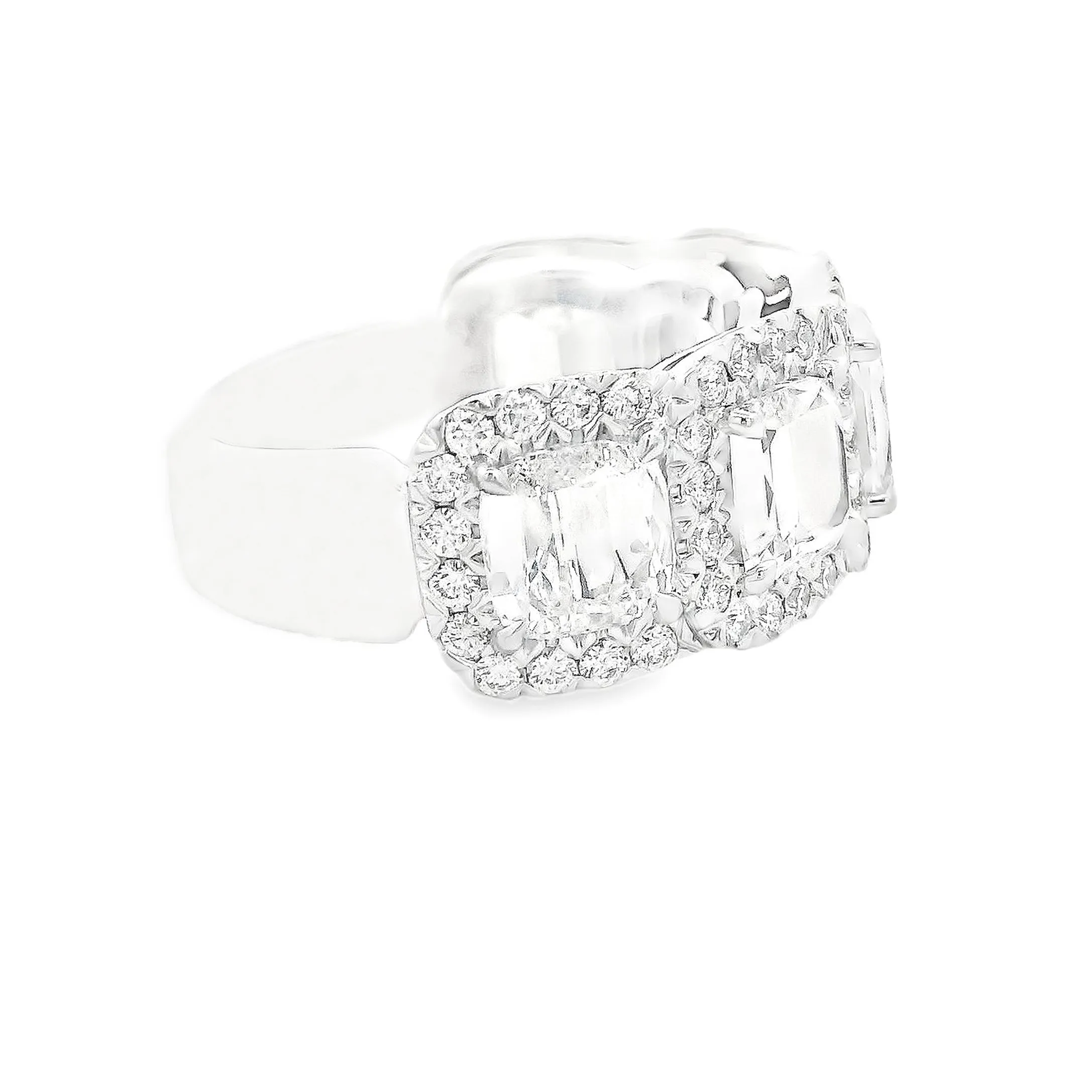 4.26ct 18k White Gold Diamond Band