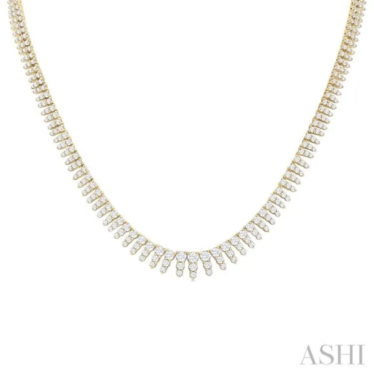 5.00 ctw Graduated Round Cut Waterfall Diamond Necklace in 14K Yellow Gold