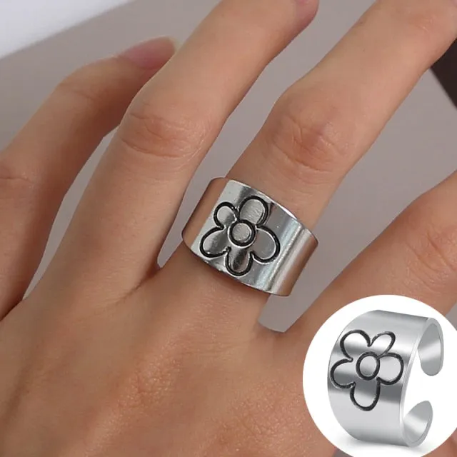 7pcs Fashion Punk joint Ring Set Geometric Twist Minimalist Jewelry Metal circular Golden Ring for Women. Street Dance Accessory.
