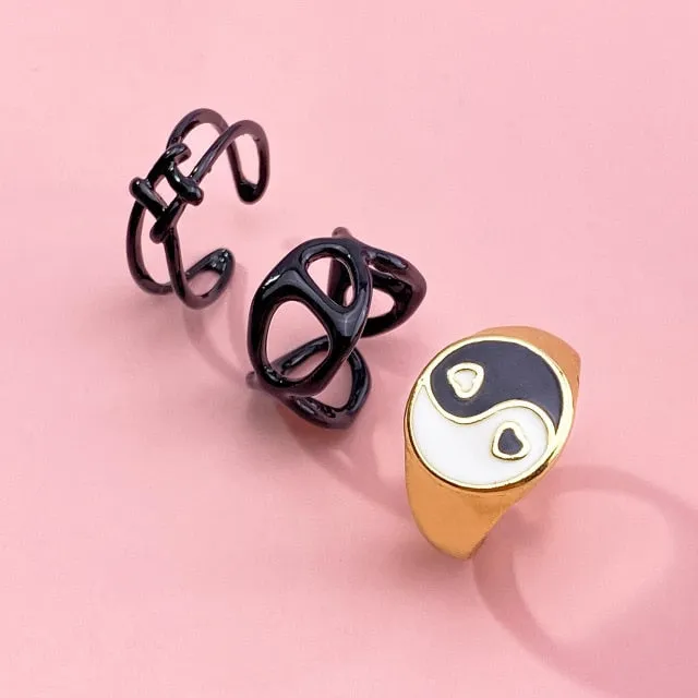 7pcs Fashion Punk joint Ring Set Geometric Twist Minimalist Jewelry Metal circular Golden Ring for Women. Street Dance Accessory.