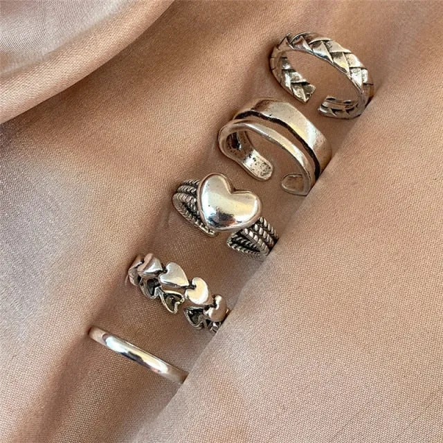 7pcs Fashion Punk joint Ring Set Geometric Twist Minimalist Jewelry Metal circular Golden Ring for Women. Street Dance Accessory.
