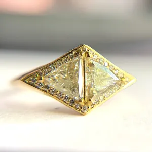.95ct Petite Brilliant Divya
