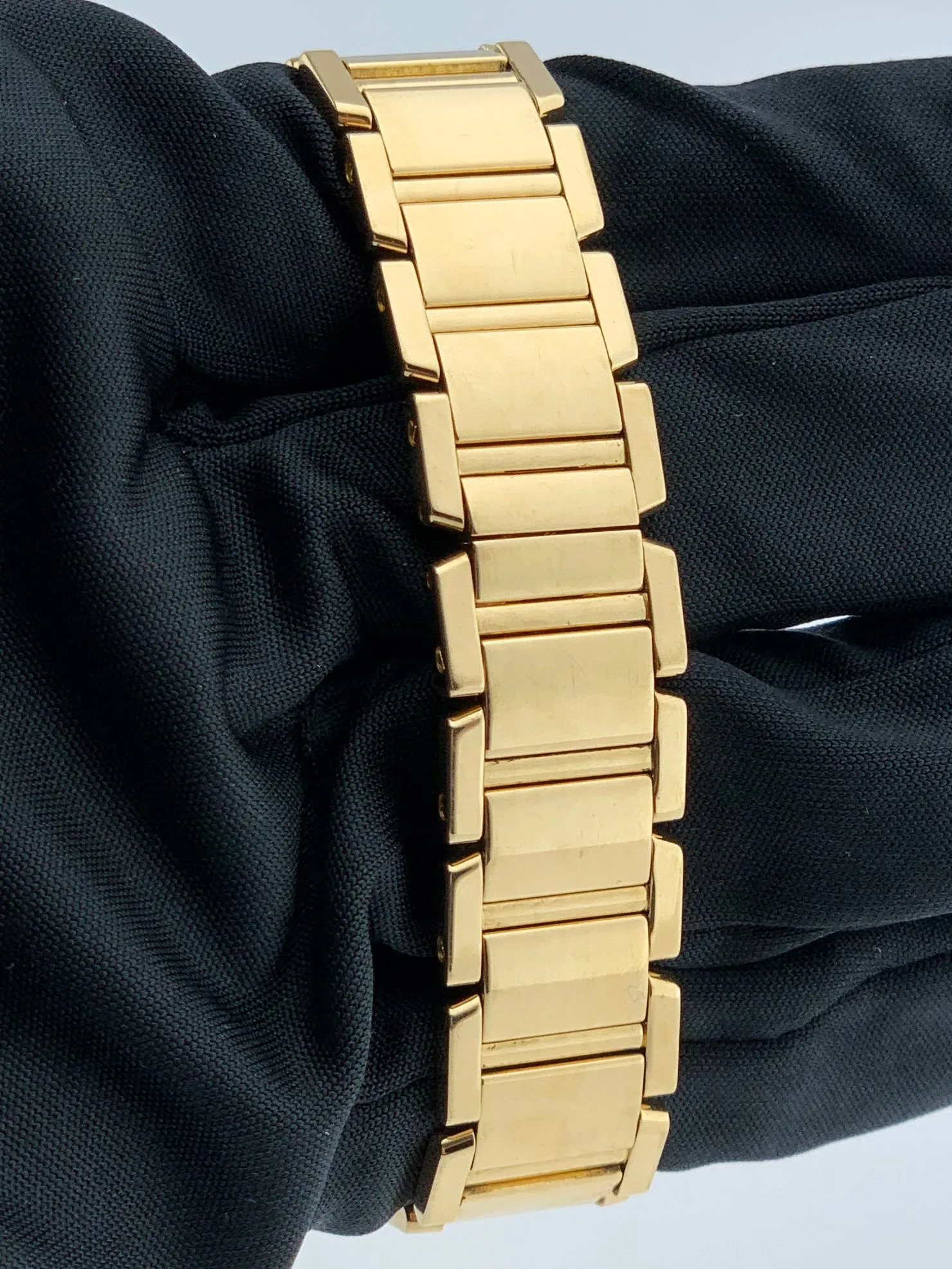Cartier Tank Francaise 1820 18K Yellow Gold Ladies Watch