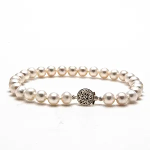 Classic Single Strand Pearl Bracelet