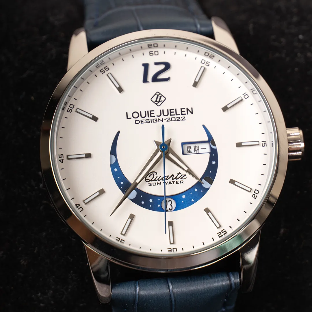 Elegant Moonphase Watch with Luminous Weekday Calendar