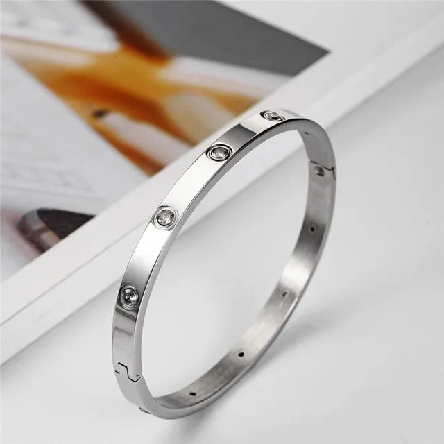 Elegant Women's Bracelets