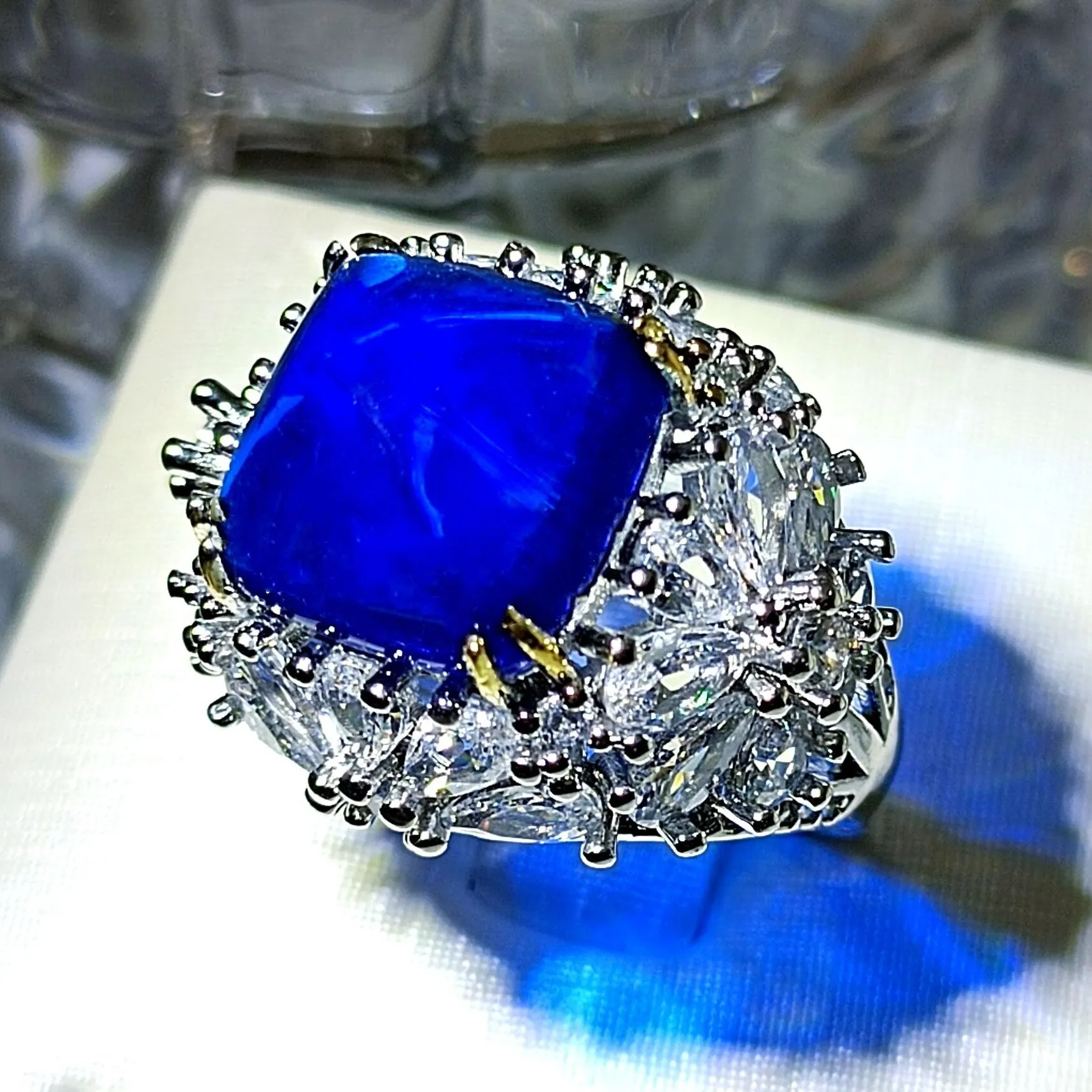 Excellent Blue Sapphire Sugar Loaf Cut Stone Statement Rings with Floral Band