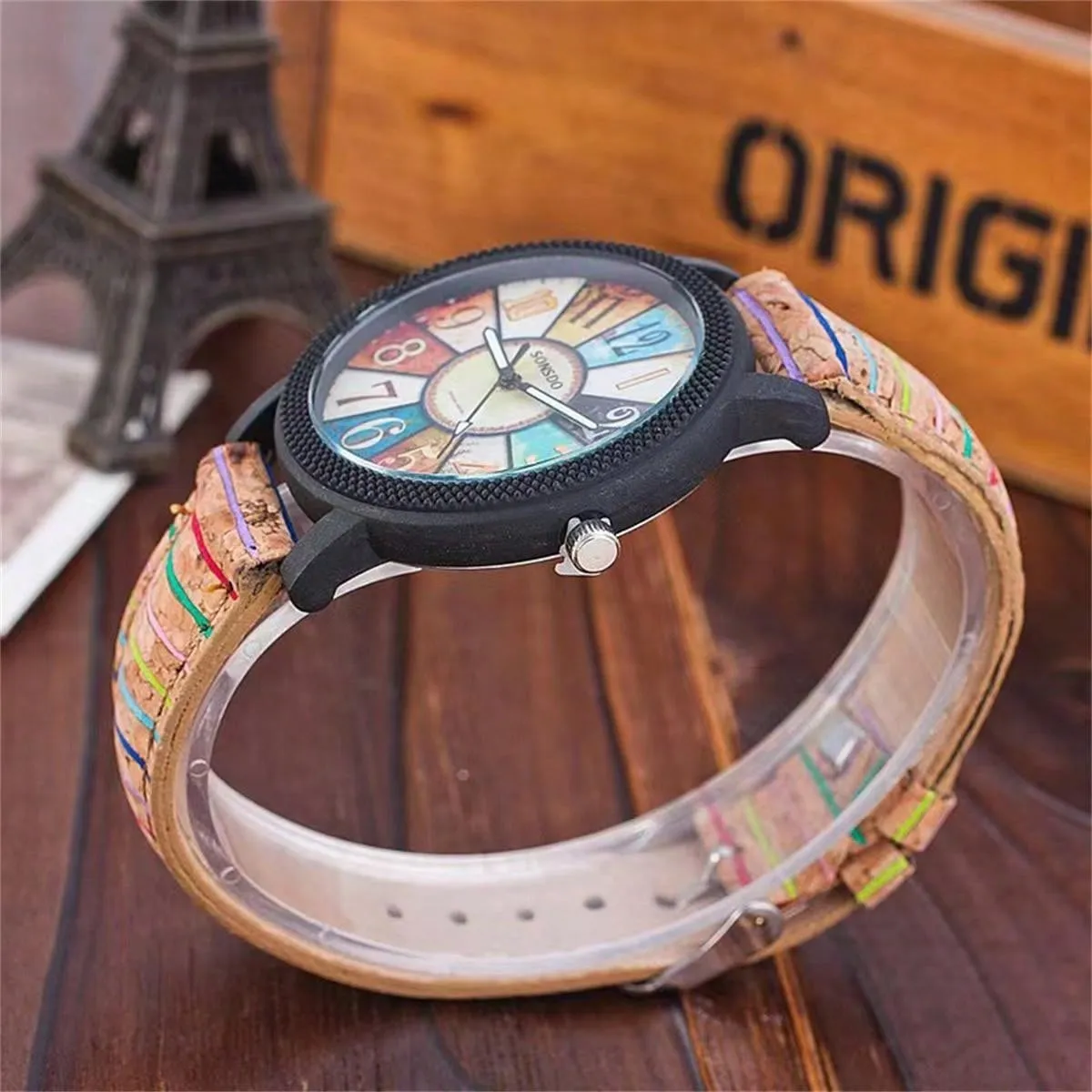 Fashionable Wood Design Ladies Watch With Rotating Dial, Vintage Striped Pattern Leather Watchstrap, Great Gift For Students