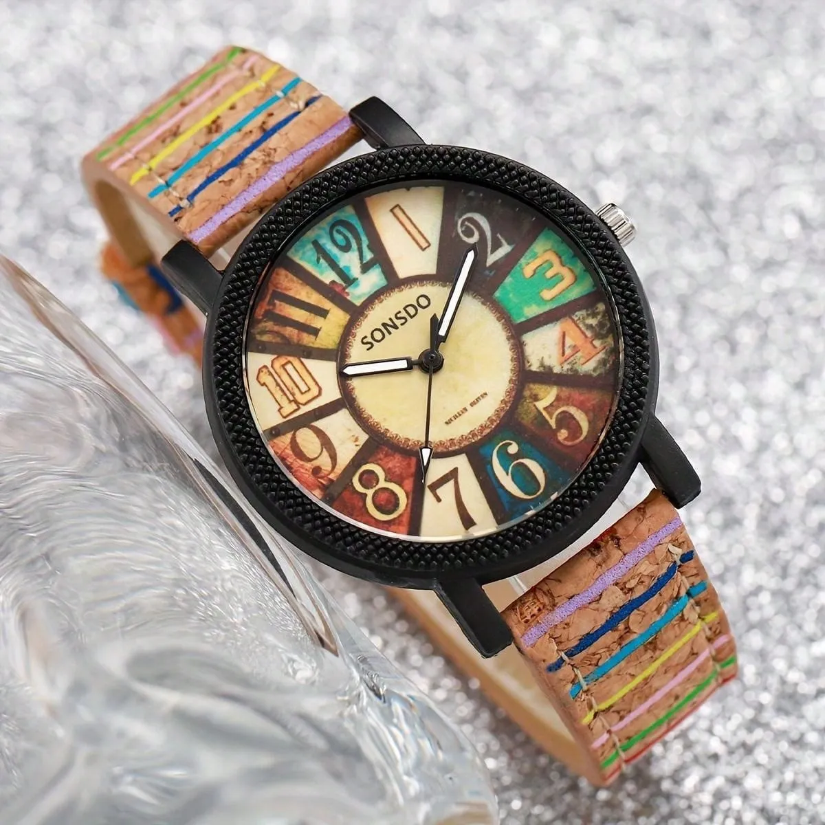 Fashionable Wood Design Ladies Watch With Rotating Dial, Vintage Striped Pattern Leather Watchstrap, Great Gift For Students