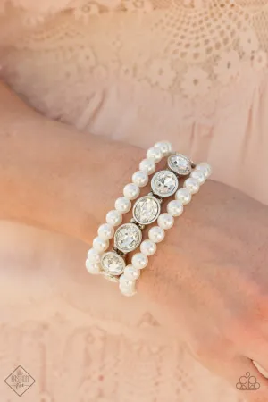 Flawlessly Flattering - White - Gem and Pearl Paparazzi Stretchy Bracelet - January 2021 Fiercely 5th Avenue