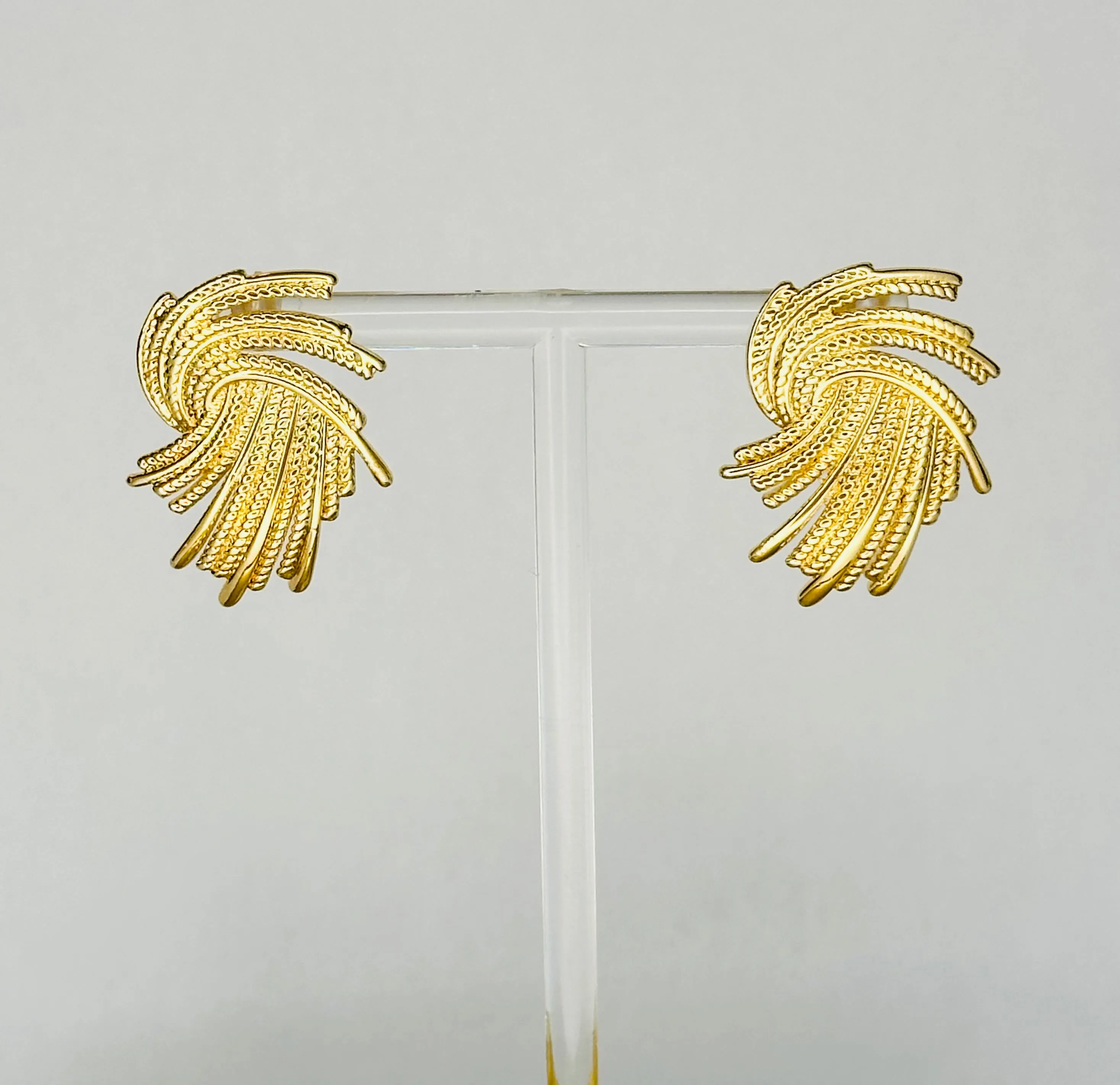 Golden Swirl Earring