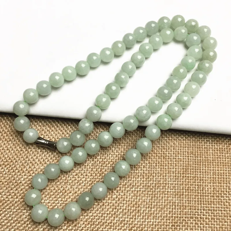 Green Jade Necklace Pendant Bead Chain Emerald Beads