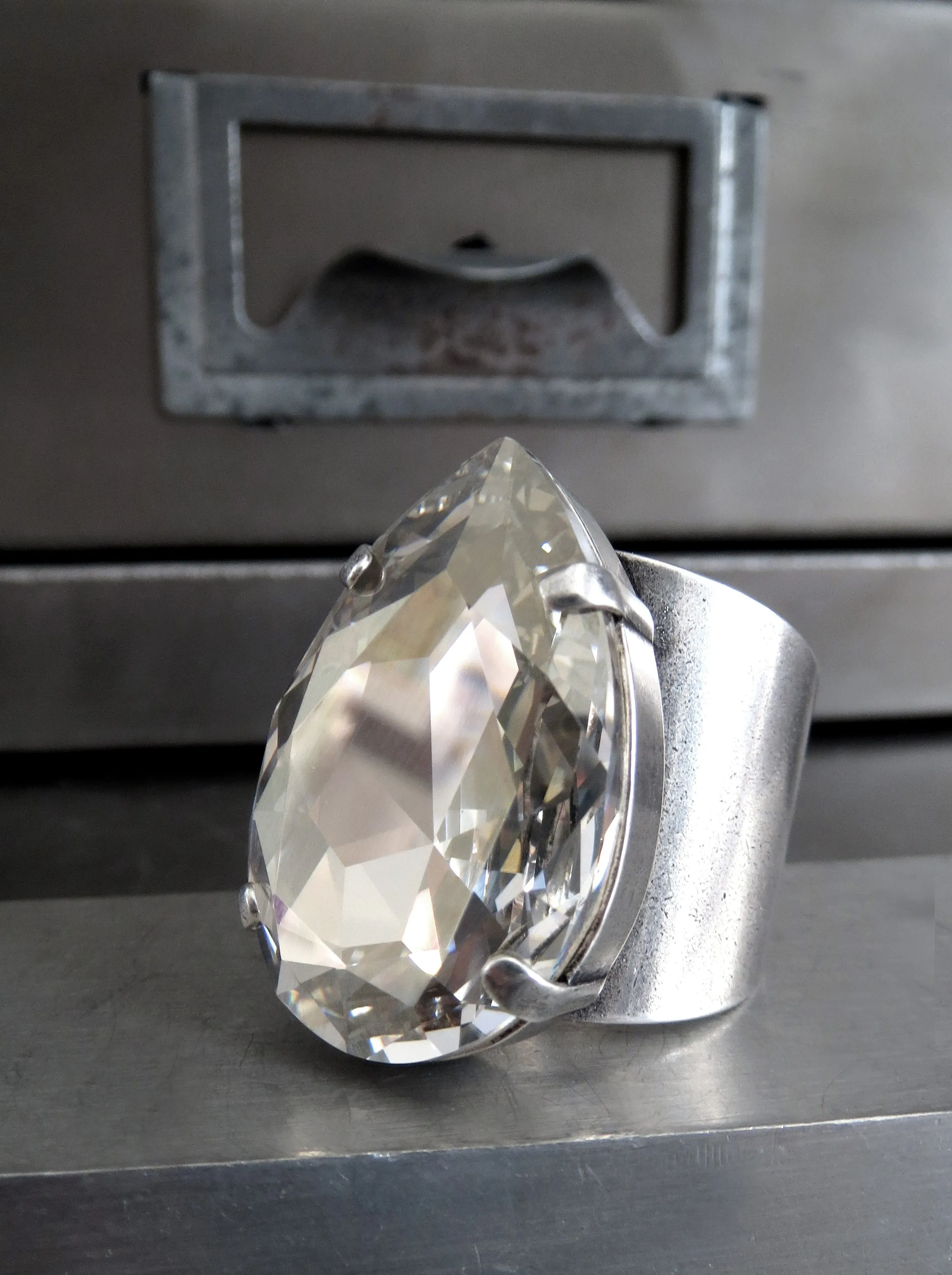 ILLUMINATE - Large Teardrop Crystal Ring - Crystal Silver Shade