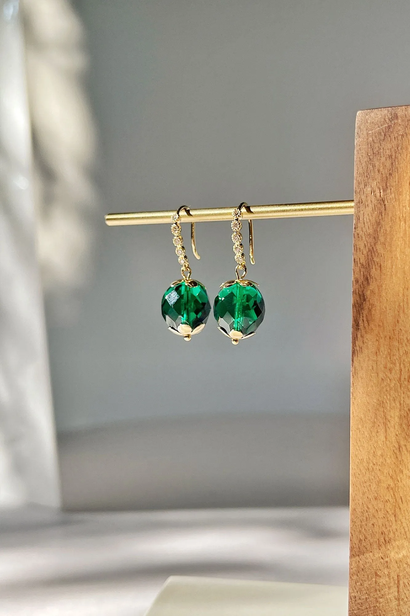 Leni Earrings in Emerald