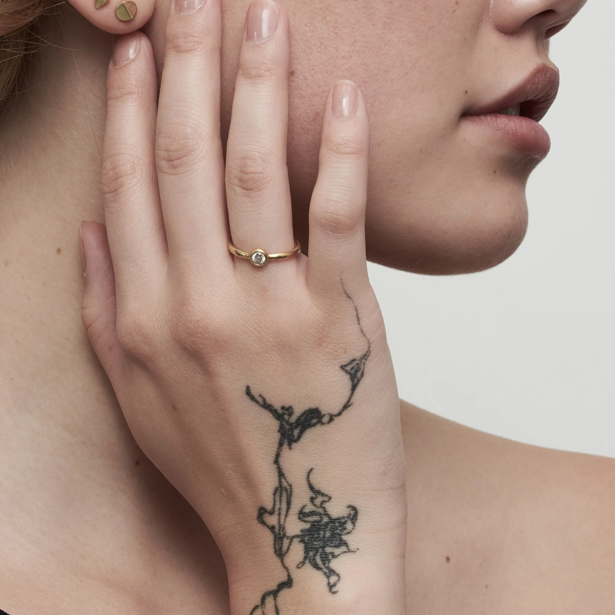 Lettie with Brilliant Diamond, 19K Gold