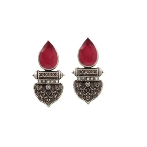 Luminous Style: Sangeeta Boochras Silver Stud Collection