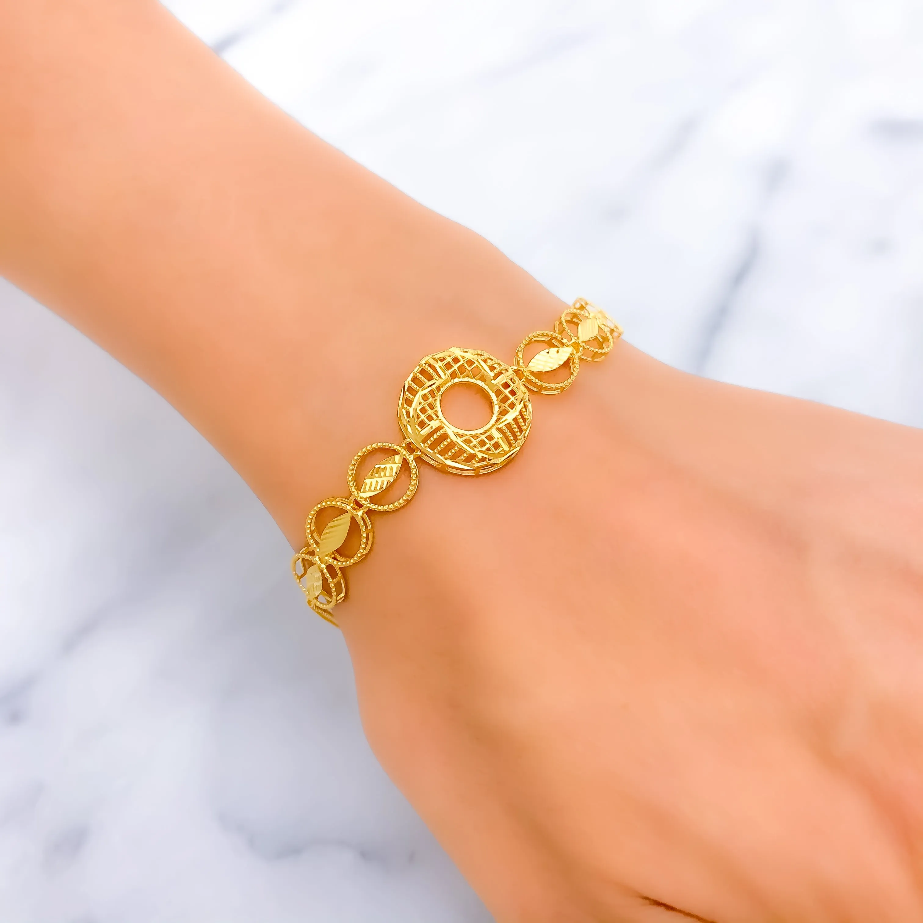 Majestic Glowing 21k Gold Bracelet