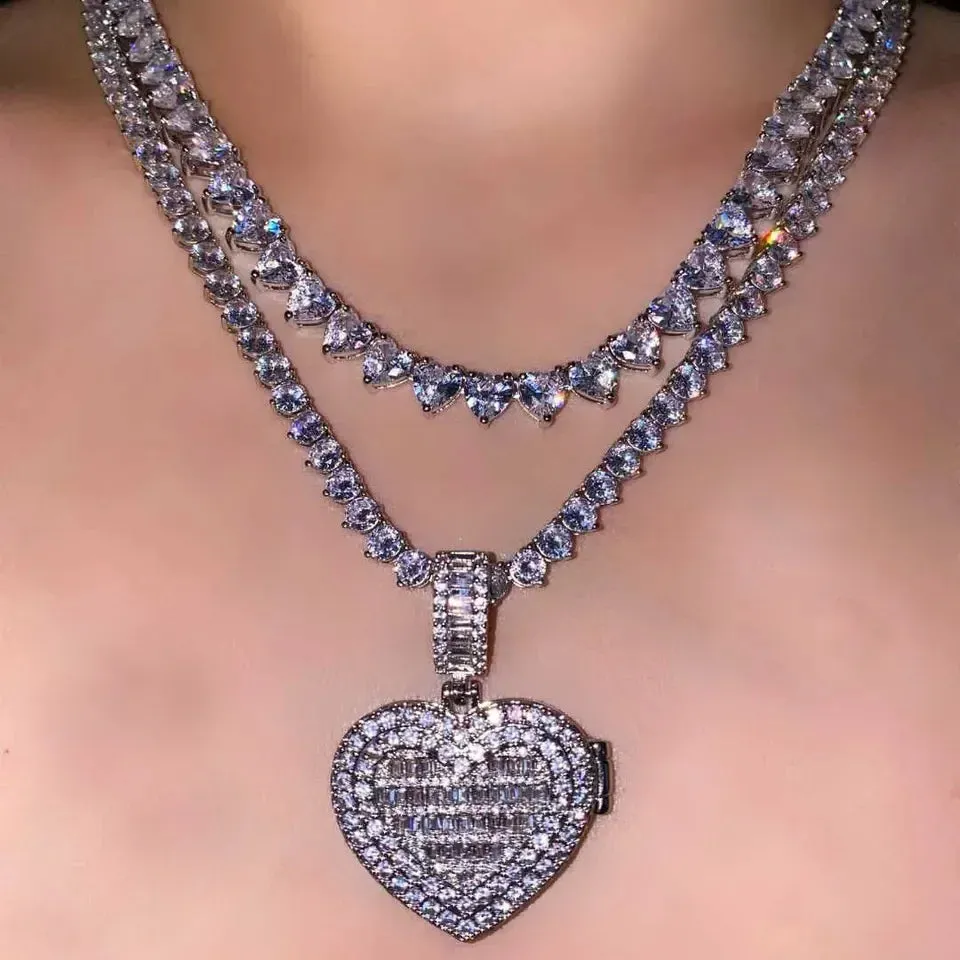 Marie Heart Pendant