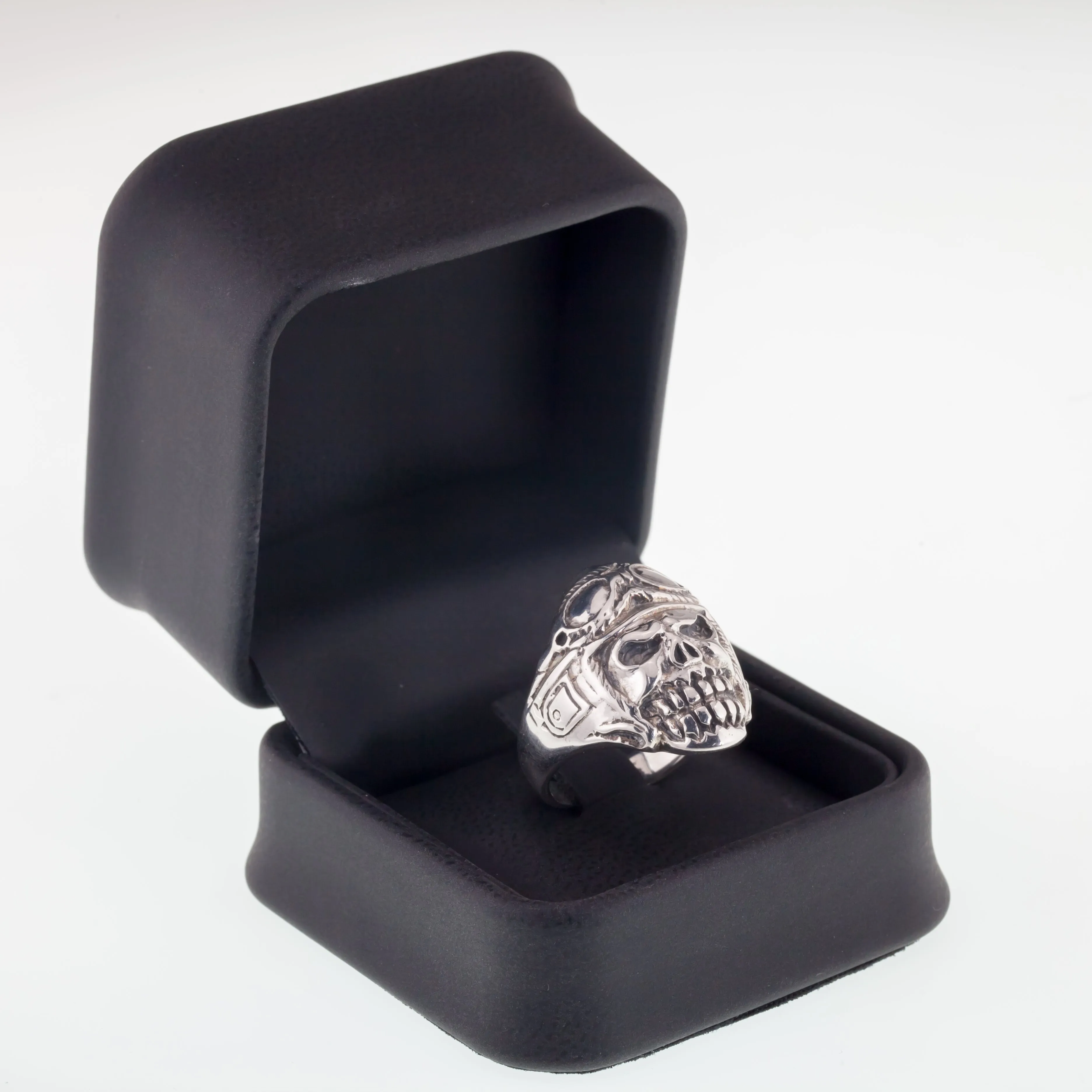 Men's Biker Skull w/Helmet and Goggles In Sterling Silver Band Ring Size 9.75