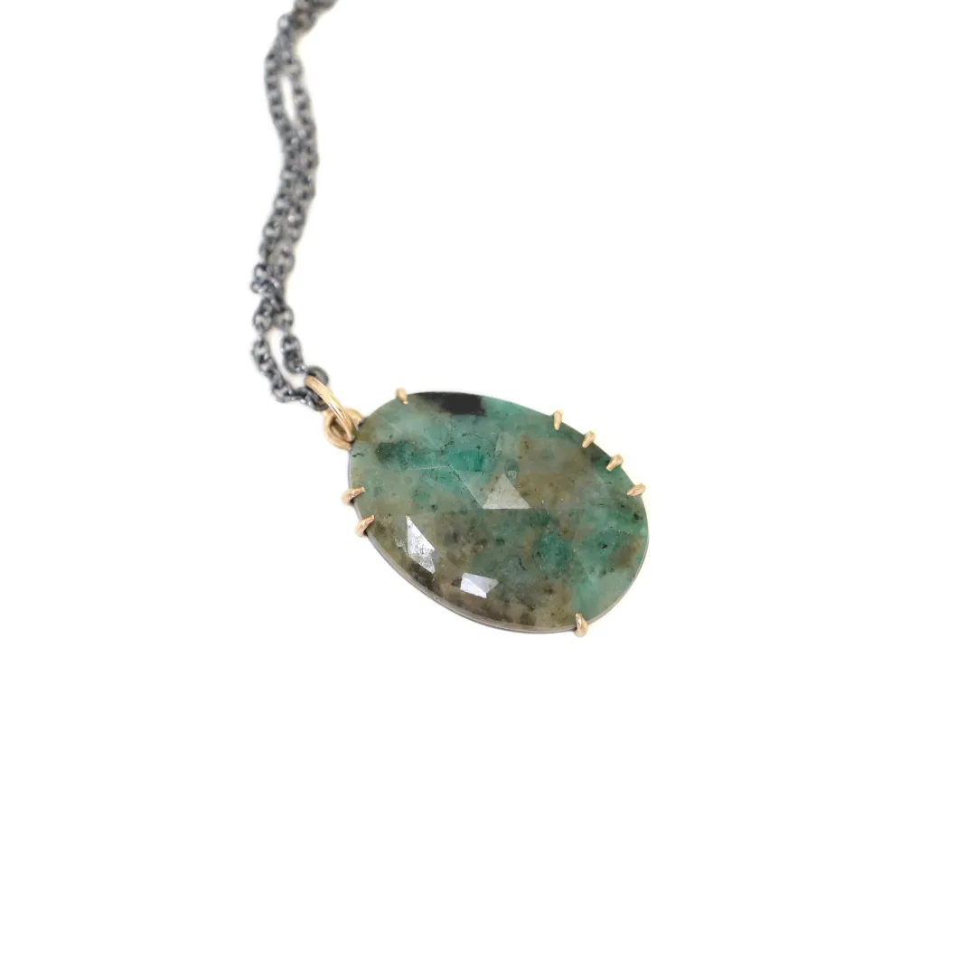 Mire's Breeze Emerald Vanity Necklace