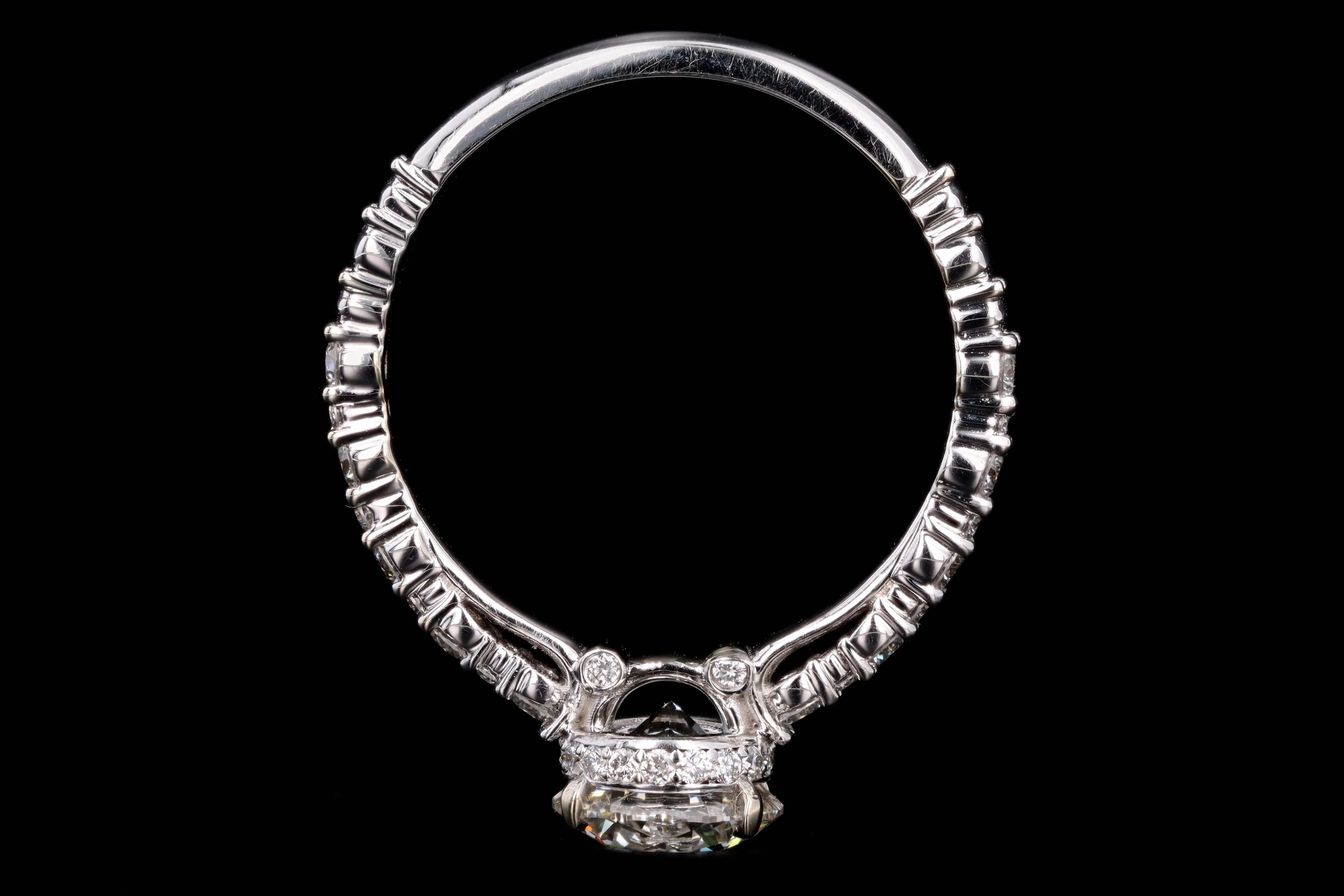 Modern 18K White Gold 1.36 Carat Round Brilliant Diamond Engagement Ring GIA Certified
