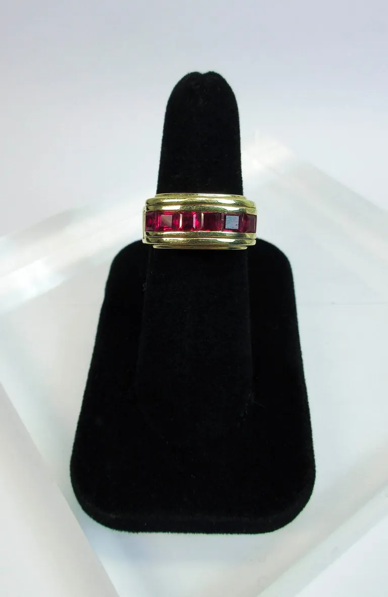 MOUAWAD 18 Karat Yellow Gold Diamond and Ruby Ring Size 6 3/4