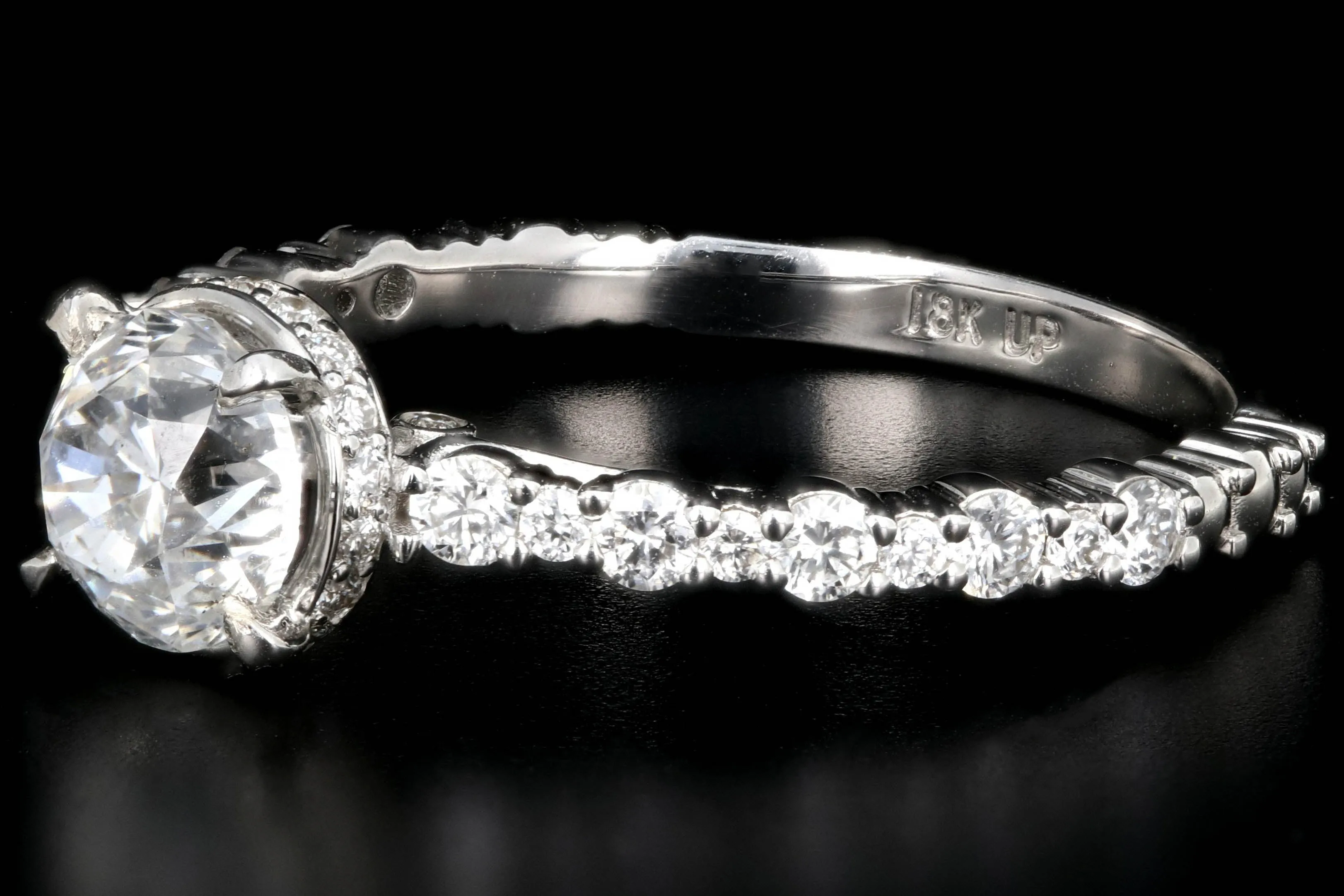 New 18K White Gold 1.01 Carat Round Brilliant Cut Diamond Engagement Ring