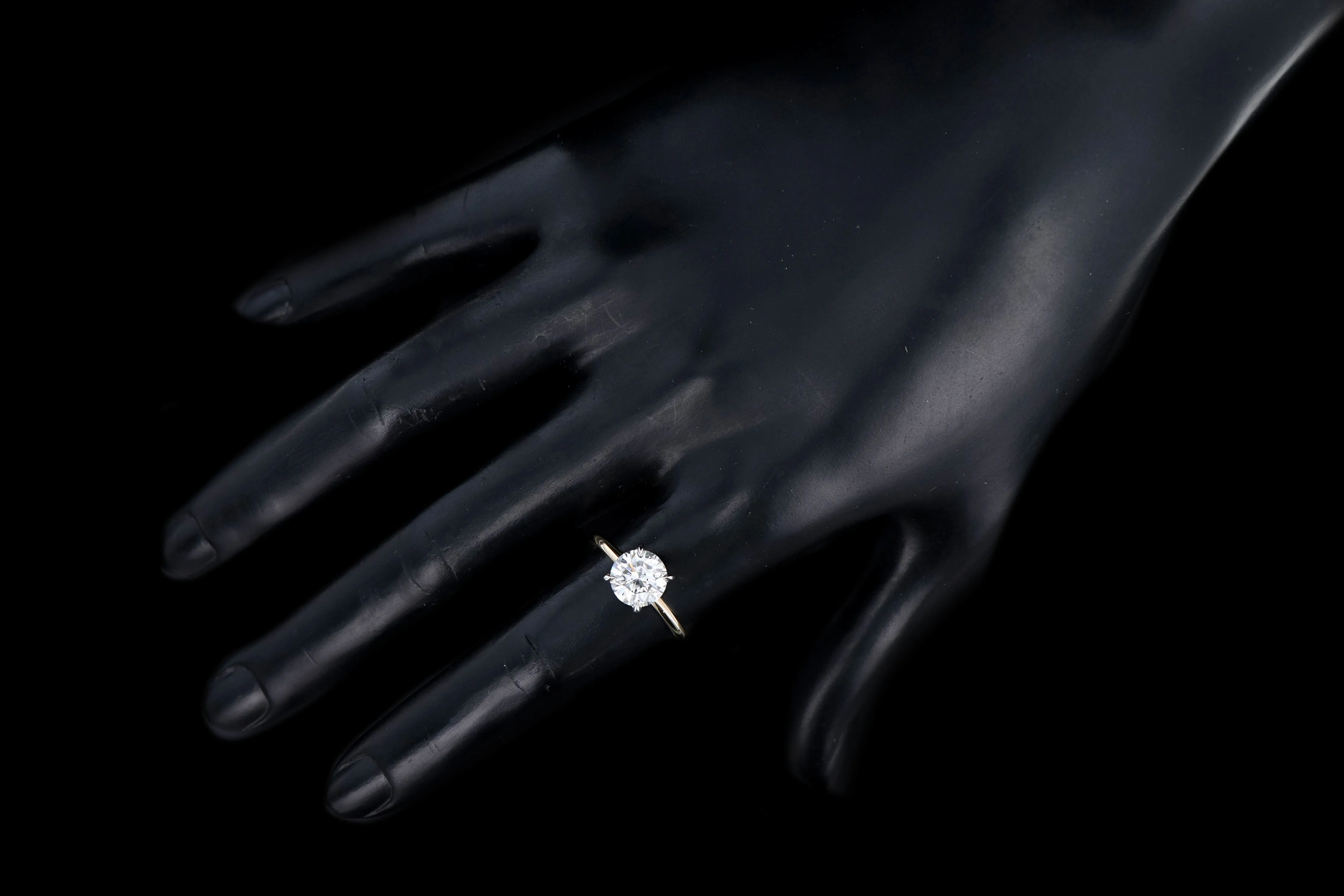 New Handmade 18K Yellow Gold & Platinum 2.08 Carat Round Brilliant Cut Diamond Engagement Ring