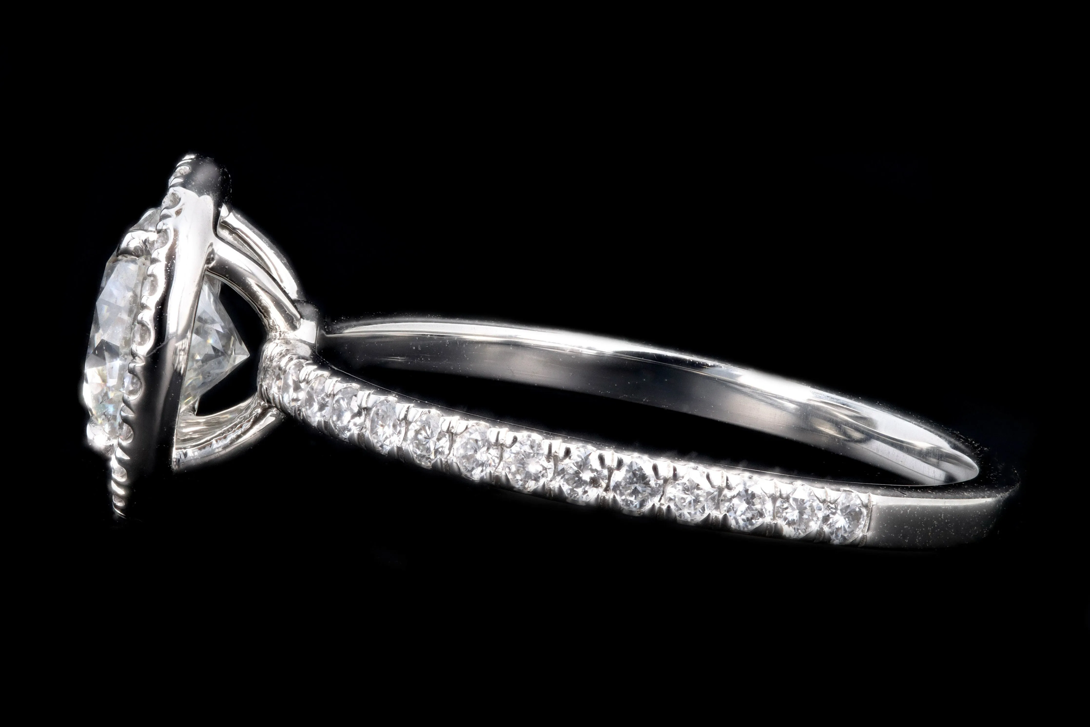 New Platinum 1.01 Carat Round Brilliant Cut Diamond Halo Engagement Ring GIA Certified