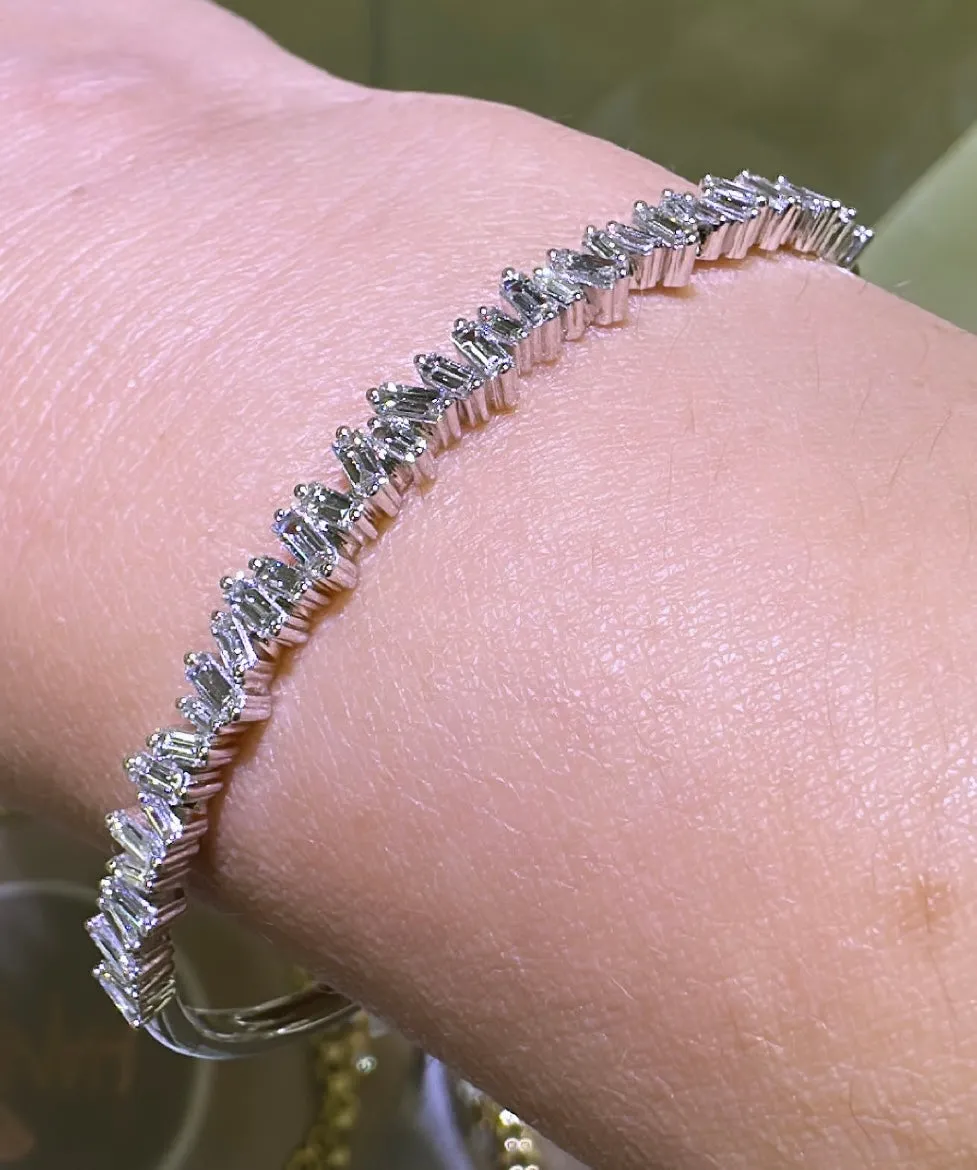 Off-Center Baguette Diamond Bangle Bracelet 1.63ct tw