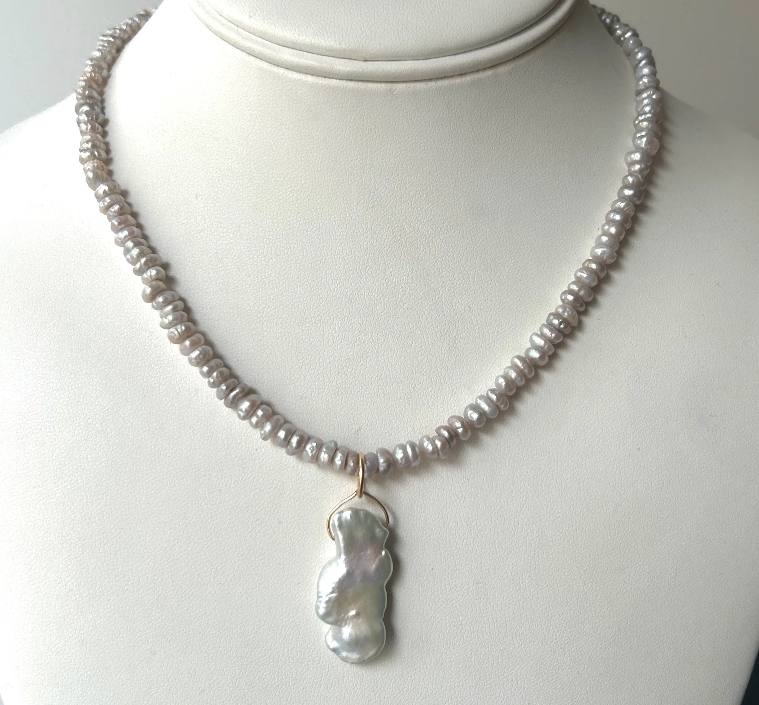 OPULENT SILVER AND GOLD 16" VINTAGE KESHI PEARL NECKLACE
