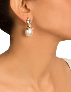 Outhouse   -   Enlace Embrace Earrings