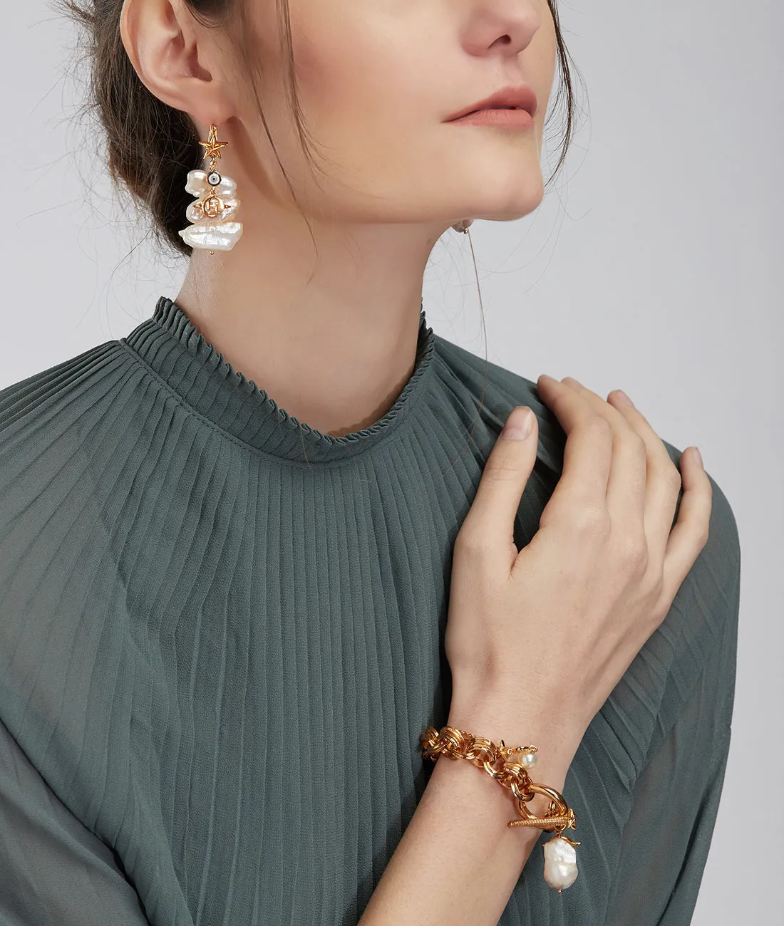 Outhouse   -   Pearls des Celeste Keshi Pearl Drop Earrings