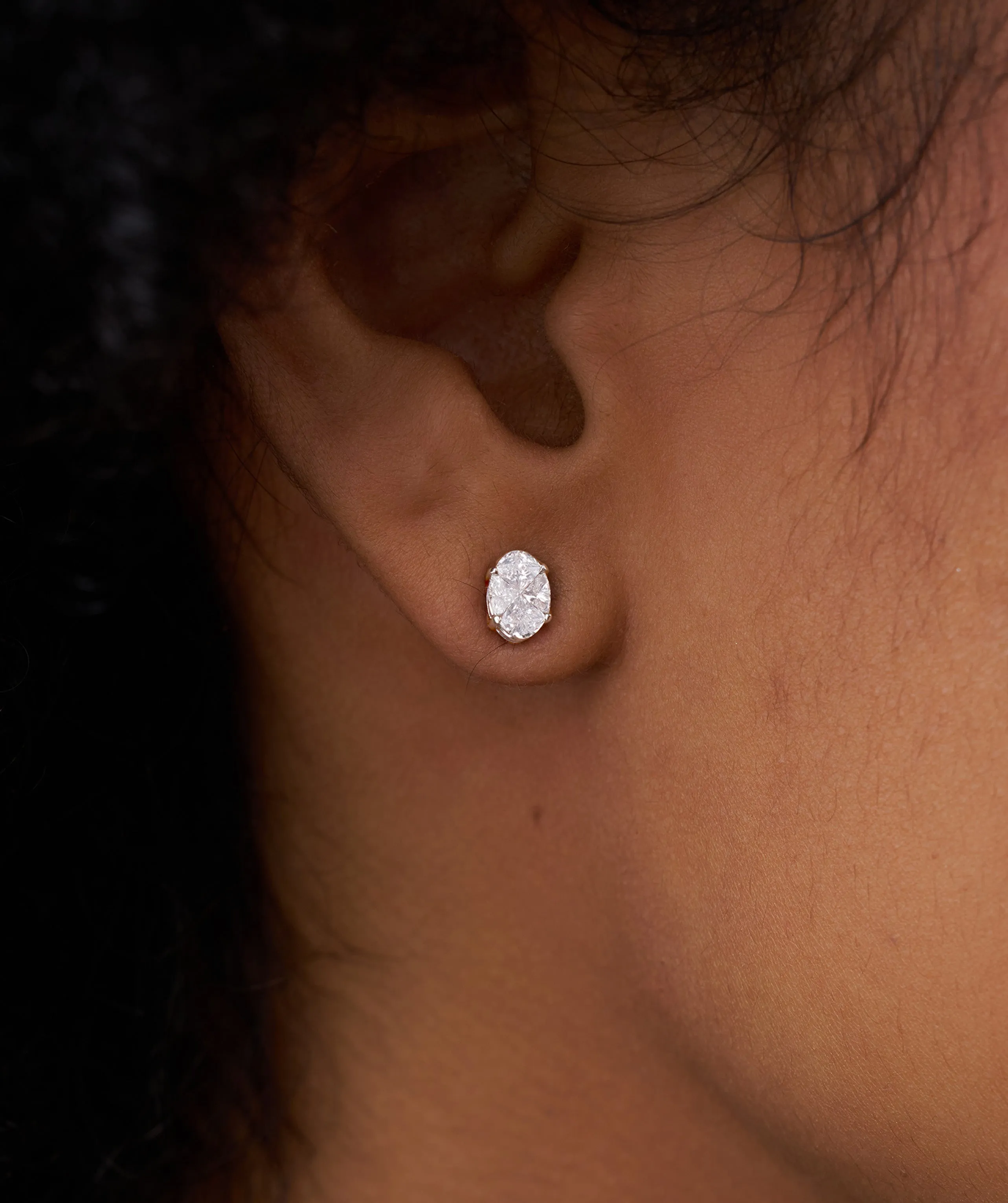 Oval Cut Moissanite Stud Earrings