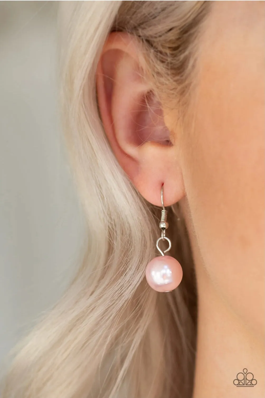 Paparazzi Theres Always Room At The Top - Pink Pearl Necklace