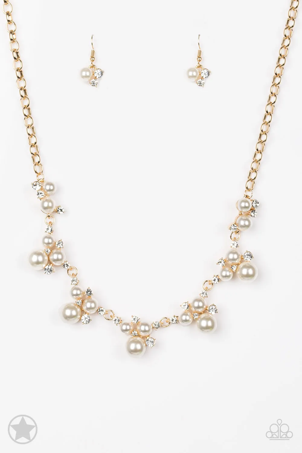 Paparazzi Toast To Perfection Necklace Gold