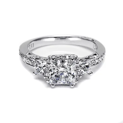 Platinum Dantela Diamond Engagement Ring