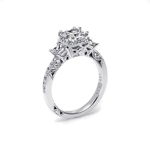 Platinum Dantela Diamond Engagement Ring
