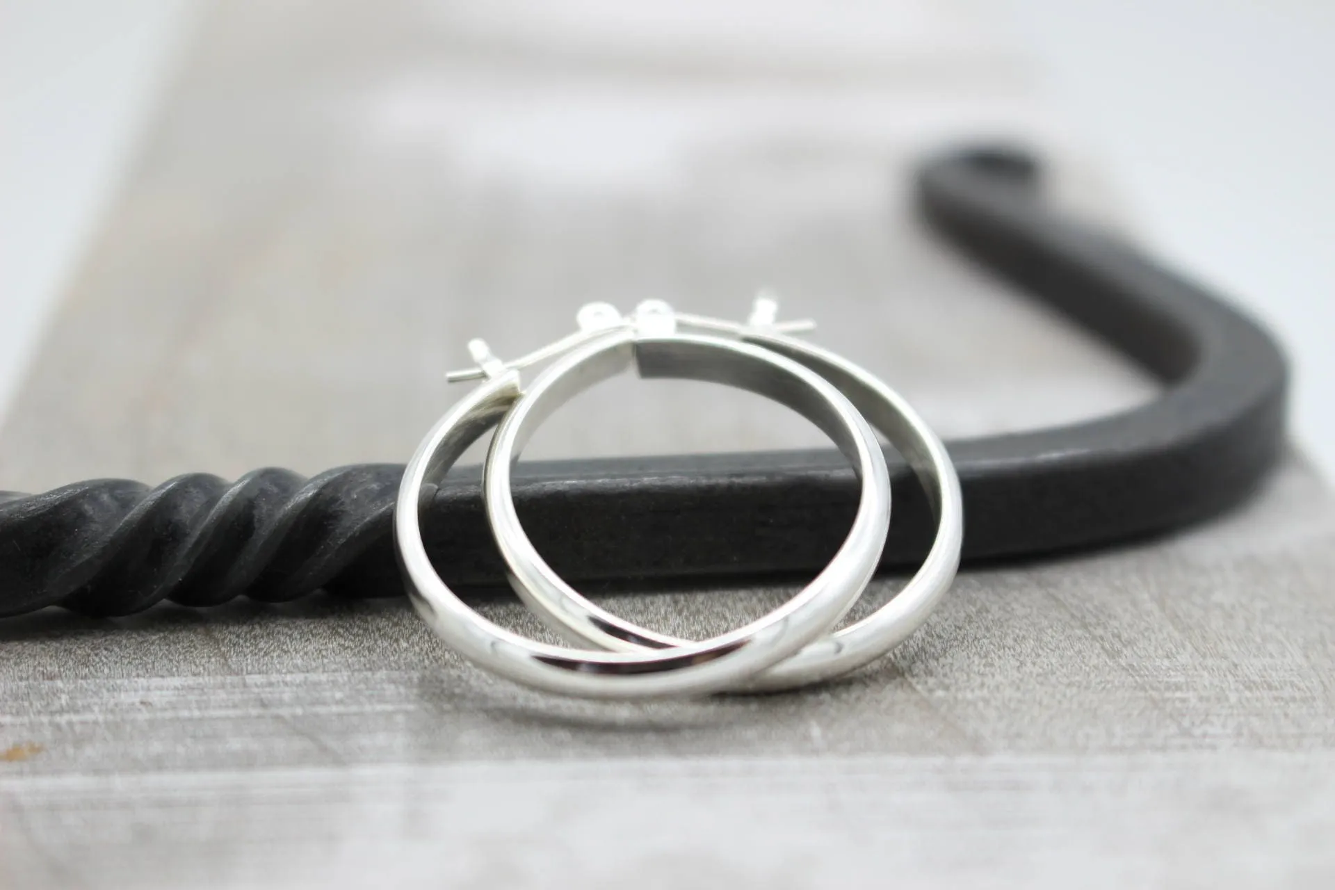 Polish 1 Inch Sterling Silver Hoop