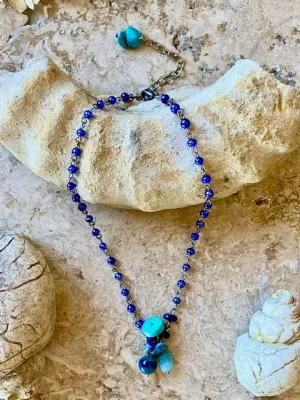 Polly Short Silhouette Necklace