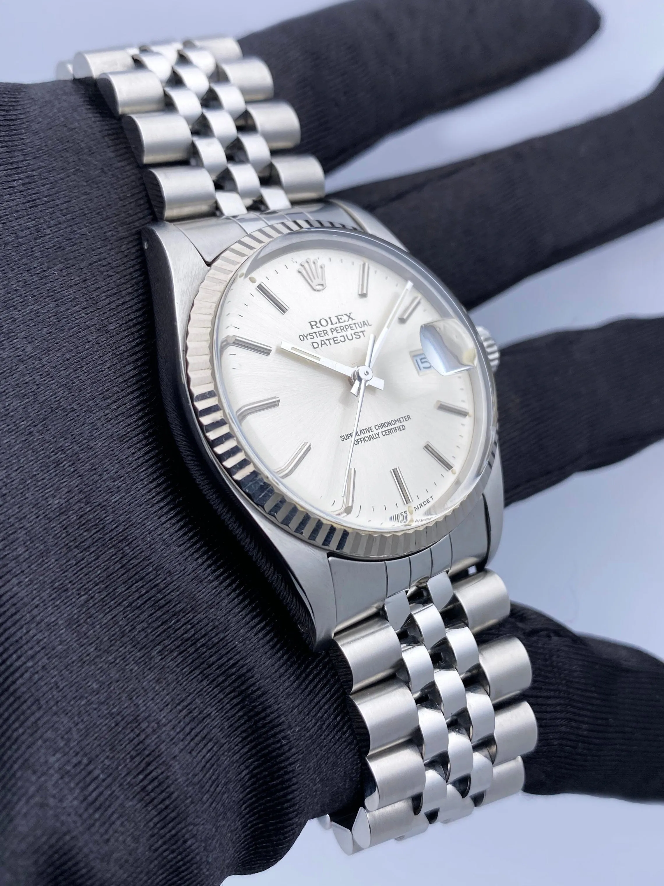 Rolex Datejust 16014 Silver Dial Mens Watch Box Papers