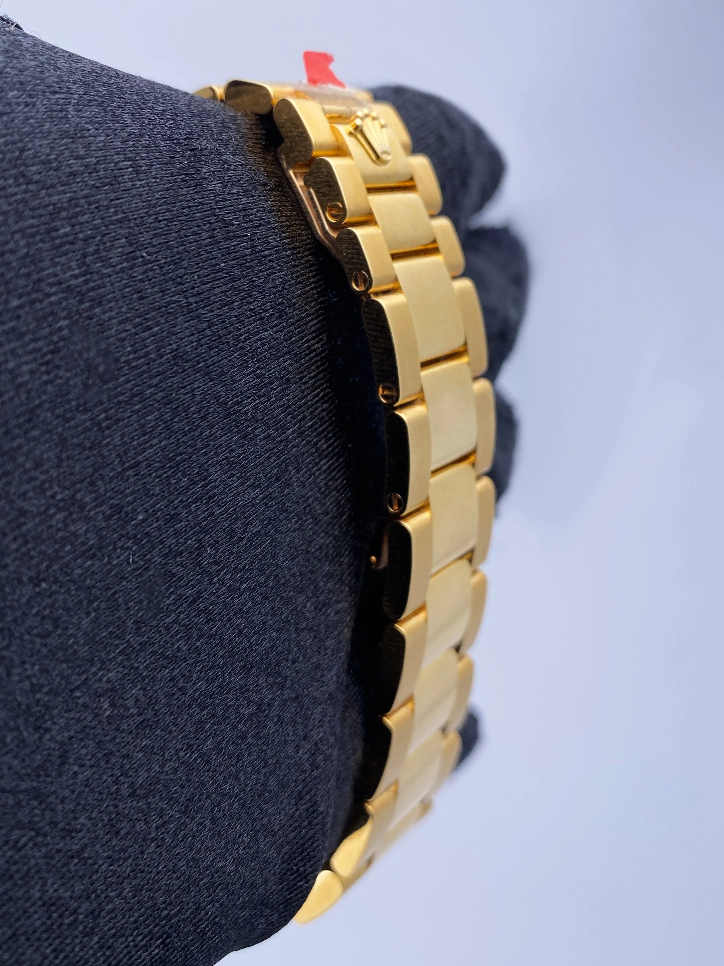 Rolex Day Date 118208 President 18K Yellow Gold Mens Watch Box Papers
