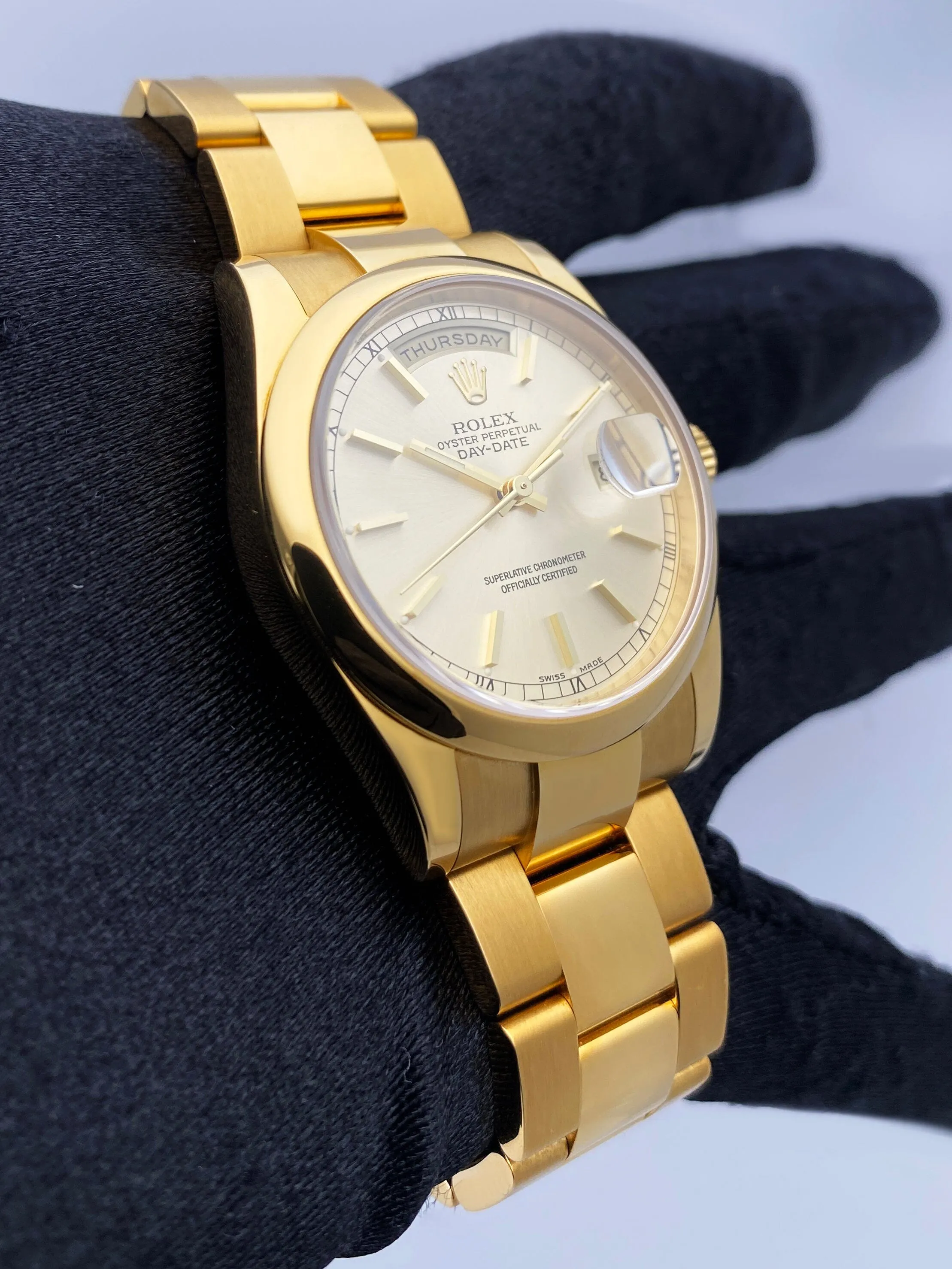 Rolex Day Date 118208 President 18K Yellow Gold Mens Watch Box Papers
