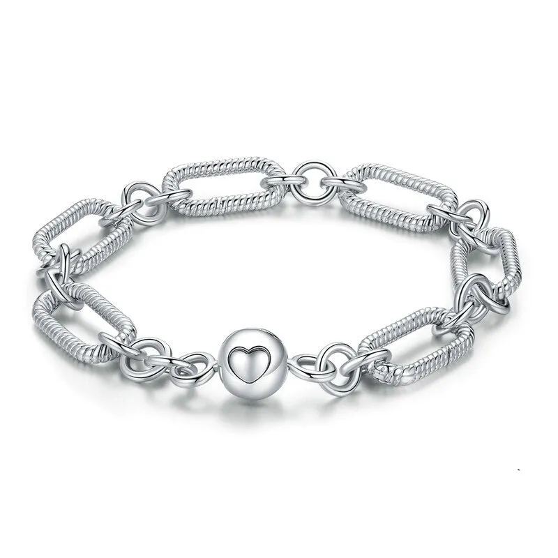 Round with Heart Bead & Paper Clips Bracelet